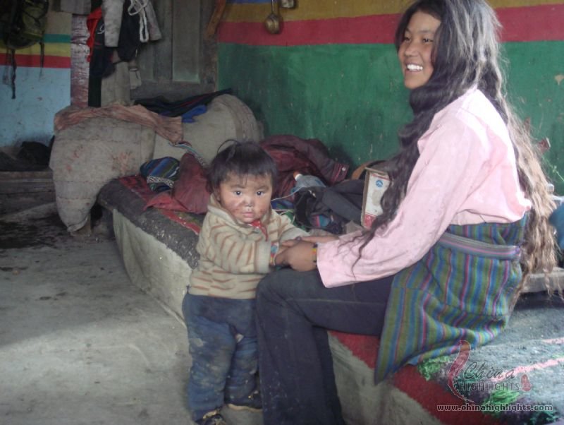 Tibetan family visit